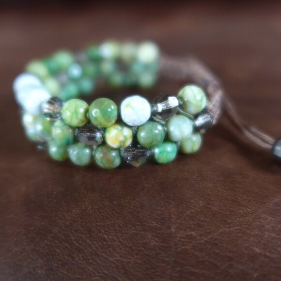 $150 Chan Luu green bracelet round multi beads/stones adjustable with brown cord - Picture 3 of 8